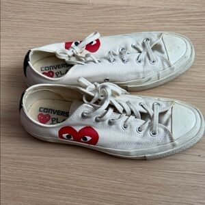 Comme des garcon Converse White Sneakers with Red Heart
